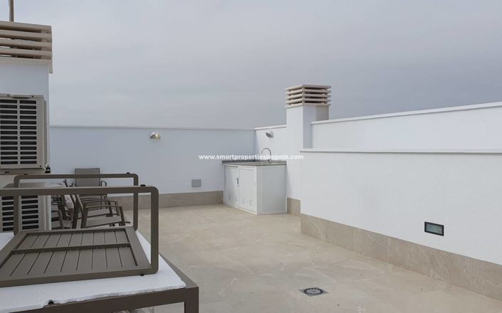 Image No.9-3 Bed Townhouse for sale