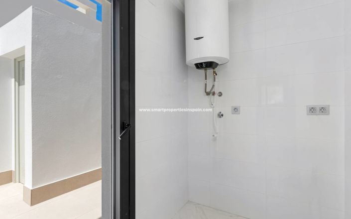 Image No.11-3 Bed Villa for sale