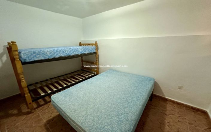 Image No.12-1 Bed Townhouse for sale