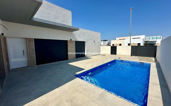 Image No.21-3 Bed Villa for sale