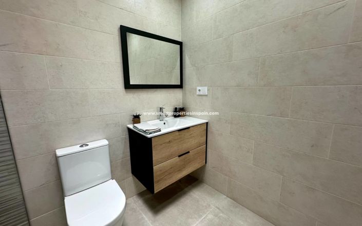 Image No.7-3 Bed Villa for sale