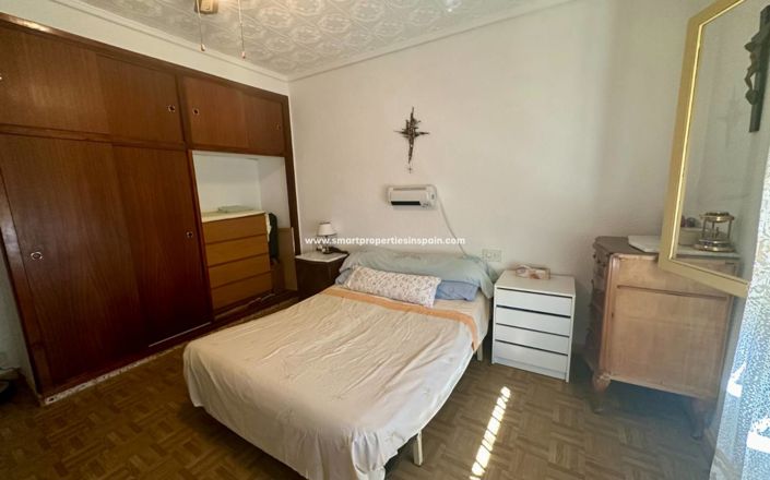 Image No.17-3 Bed Villa for sale