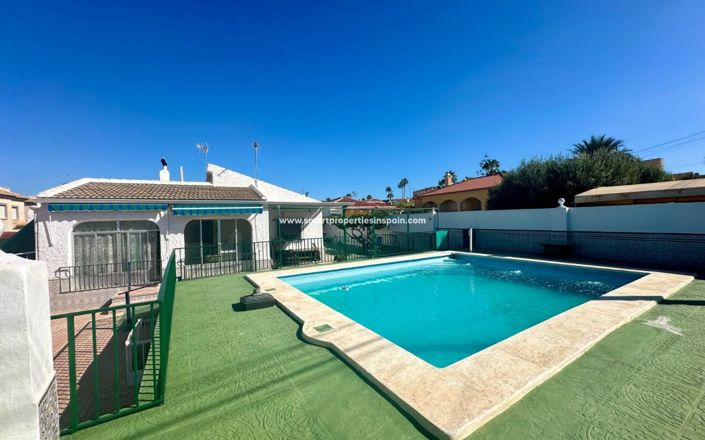 Image No.23-3 Bed Villa for sale