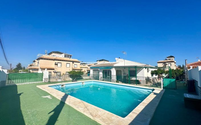 Image No.24-3 Bed Villa for sale