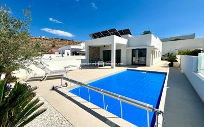3 Bed Villa for sale