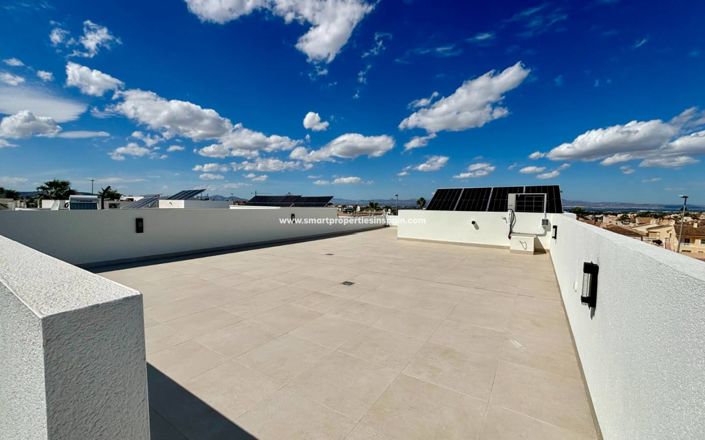 Image No.15-3 Bed Villa for sale