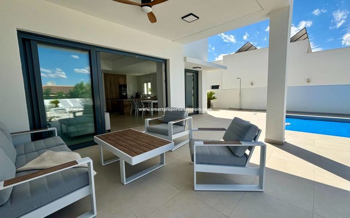 Image No.2-3 Bed Villa for sale
