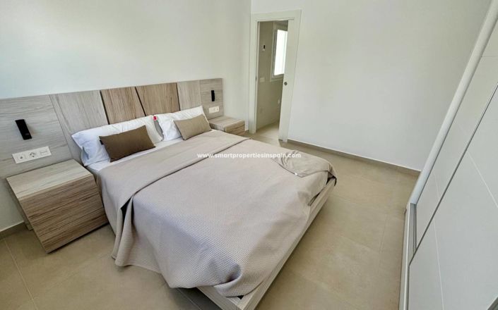 Image No.6-3 Bed Villa for sale