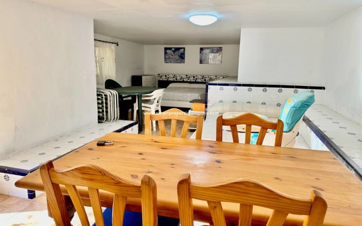 Image No.12-2 Bed Villa for sale