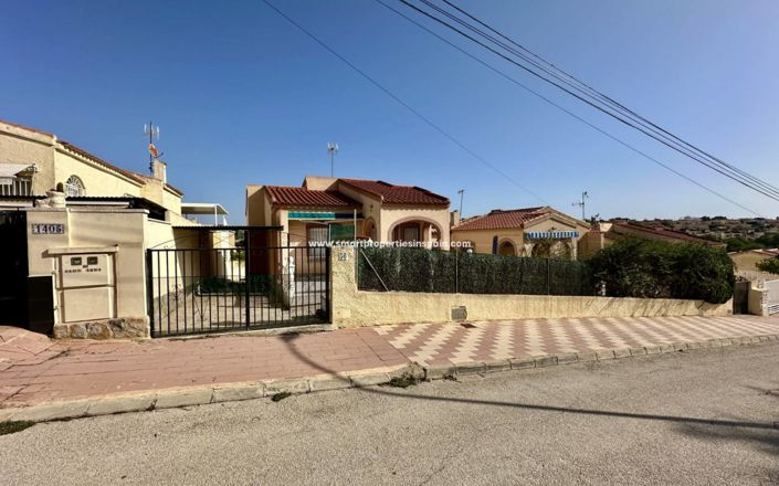 Image No.16-2 Bed Villa for sale