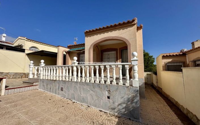 Image No.18-2 Bed Villa for sale