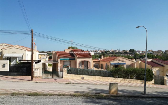 Image No.22-2 Bed Villa for sale