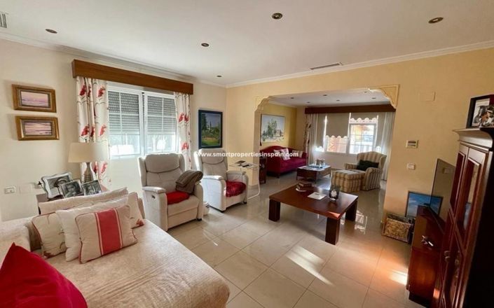 Image No.4-Villa de 7 chambres à vendre à Albatera