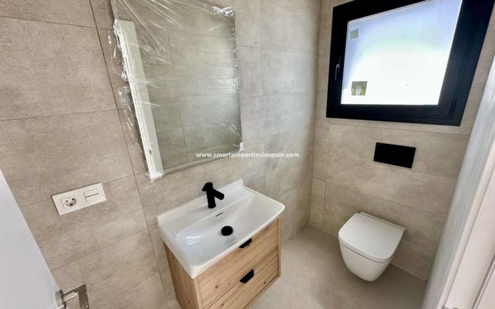 Image No.11-3 Bed Villa for sale