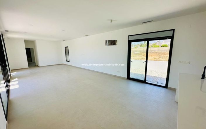 Image No.13-3 Bed Villa for sale