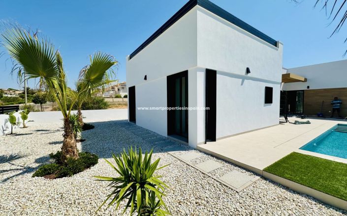 Image No.30-3 Bed Villa for sale