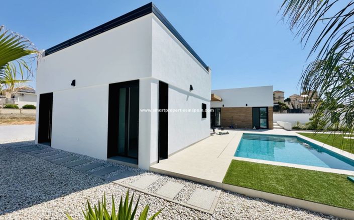 Image No.32-3 Bed Villa for sale