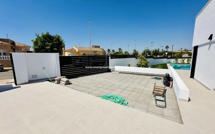 Image No.37-3 Bed Villa for sale