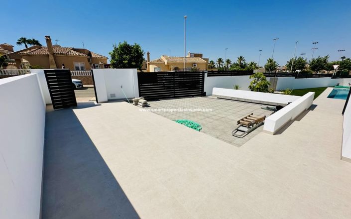 Image No.38-3 Bed Villa for sale