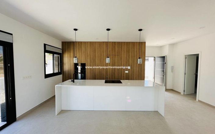 Image No.4-3 Bed Villa for sale