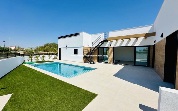 Image No.49-3 Bed Villa for sale