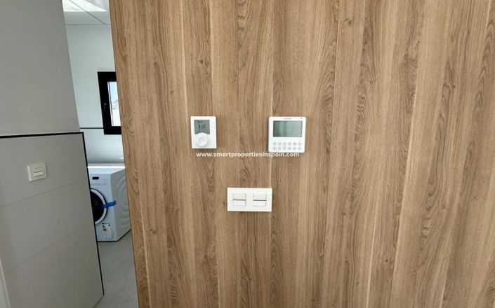 Image No.8-3 Bed Villa for sale