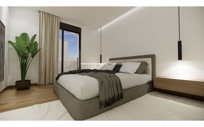 Image No.10-3 Bed Townhouse for sale