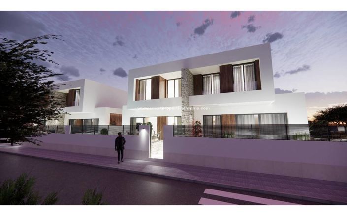 Image No.20-3 Bed Townhouse for sale