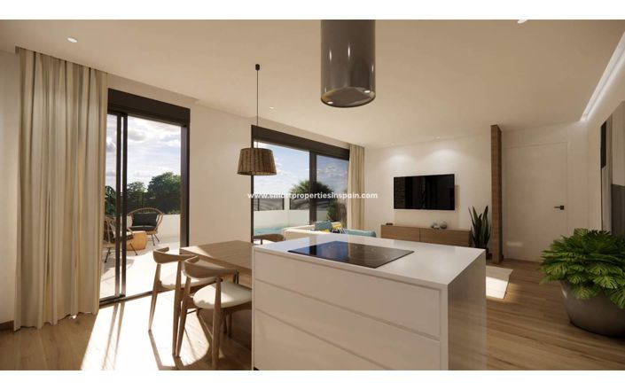 Image No.4-3 Bed Townhouse for sale