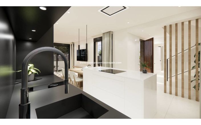 Image No.7-3 Bed House for sale