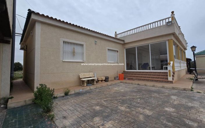 Image No.12-6 Bed Country House for sale