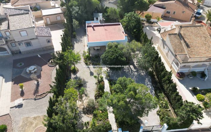 Image No.1-2 Bed Villa for sale