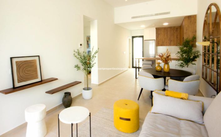 Image No.4-2 Bed Apartment for sale