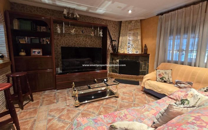 Image No.12-3 Bed Villa for sale