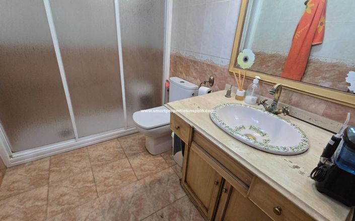 Image No.21-3 Bed Villa for sale