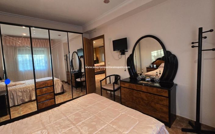 Image No.23-3 Bed Villa for sale