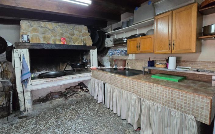 Image No.31-3 Bed Villa for sale