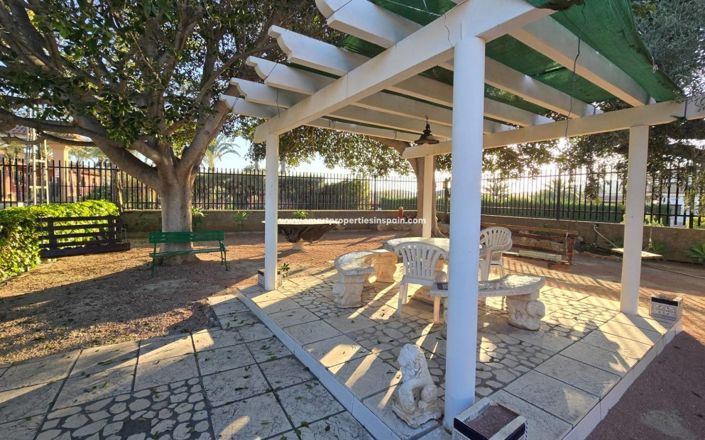 Image No.36-3 Bed Villa for sale