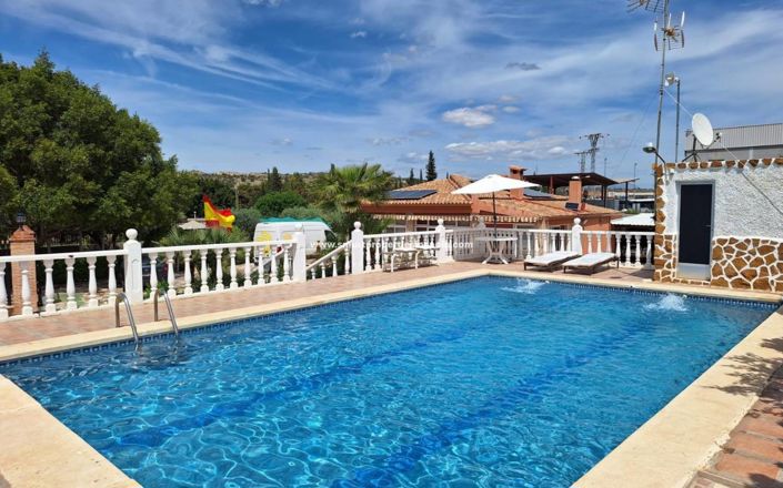 Image No.4-3 Bed Villa for sale