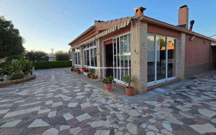 Image No.6-3 Bed Villa for sale