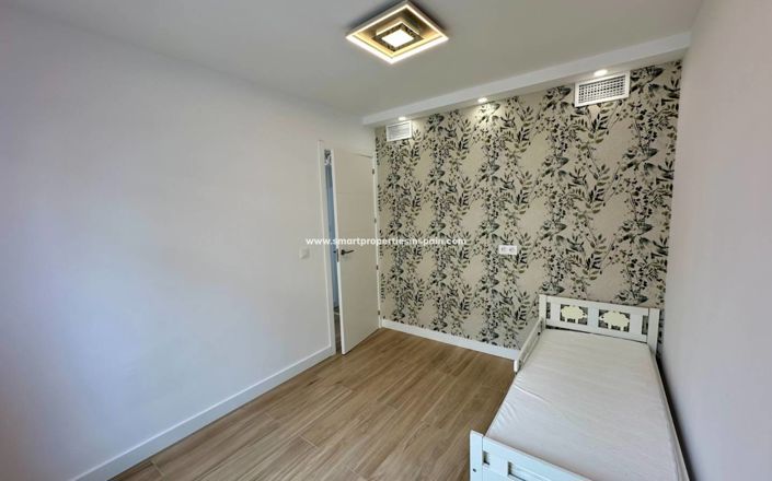 Image No.11-2 Bed House for sale