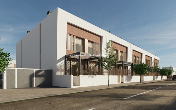 Image No.1-3 Bed Townhouse for sale