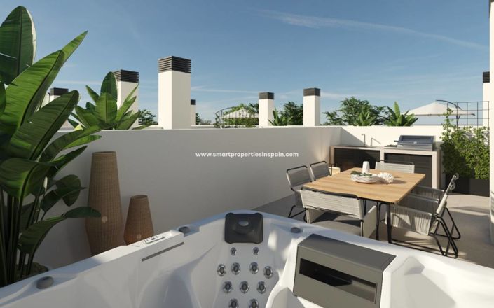 Image No.15-3 Bed Townhouse for sale