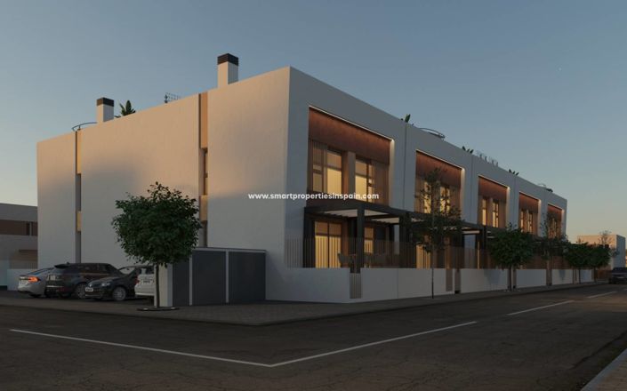 Image No.22-3 Bed Townhouse for sale