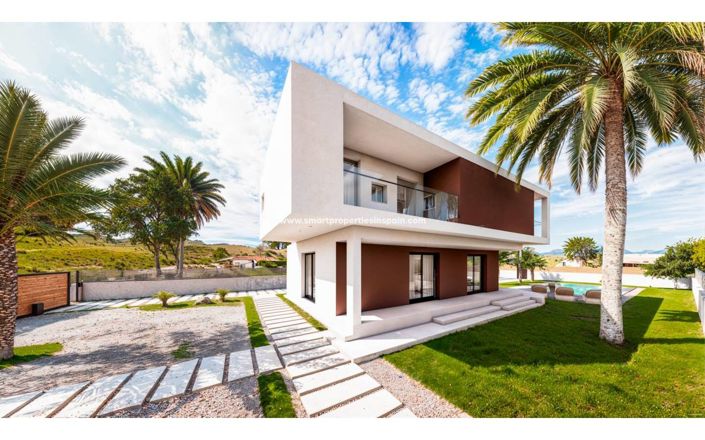 Image No.17-4 Bed Villa for sale