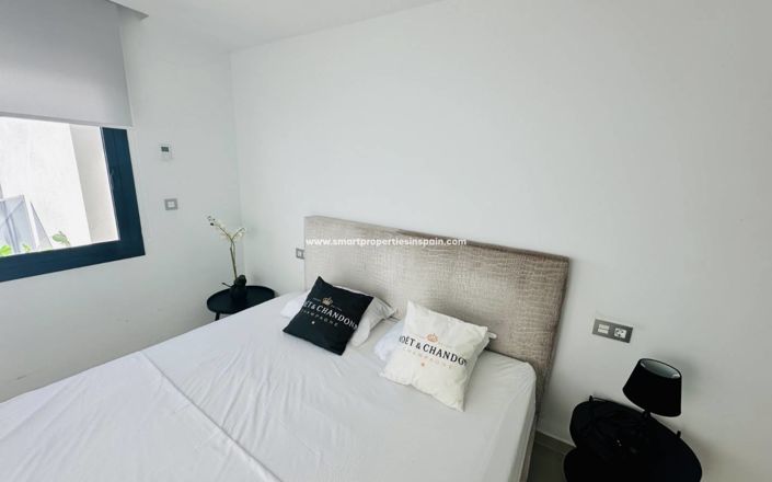 Image No.19-3 Bed Villa for sale