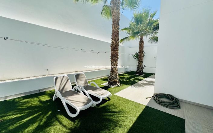 Image No.33-3 Bed Villa for sale