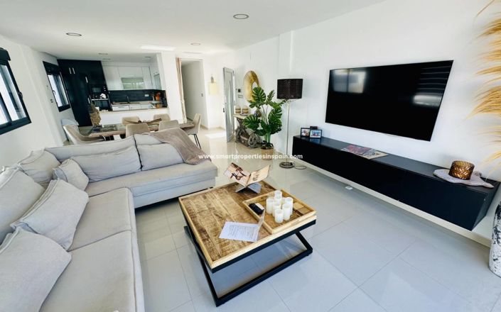 Image No.4-3 Bed Villa for sale