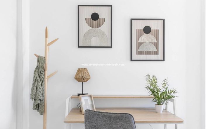 Image No.37-4 Bed Townhouse for sale