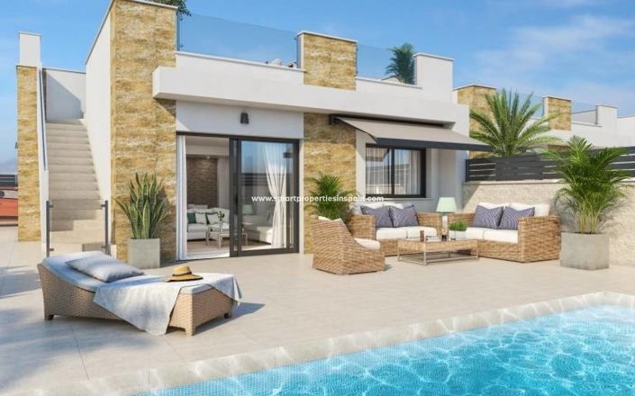 Image No.9-3 Bed Villa for sale